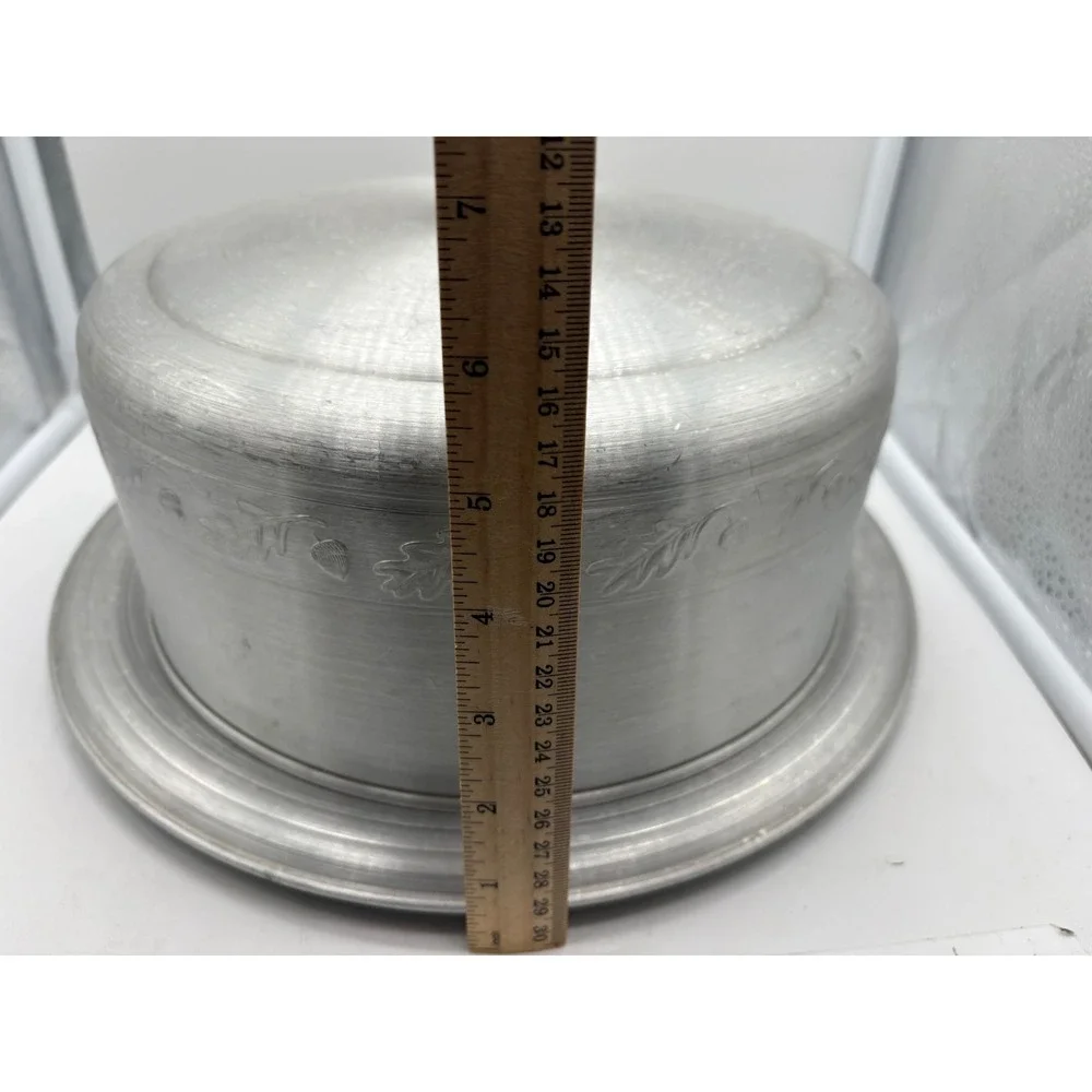 Vintage West Bend Aluminum Cake Carrier Dome Wooden Acorn Knob Leaf MCM 1950